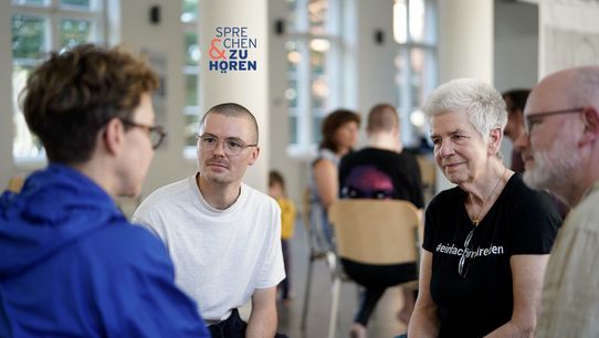 Bild zur Veranstaltung Sprechen und Zuhören - Das große Gespräch HEIMAT